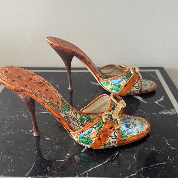 Casadei Floral Buckle Patterned Mules 9 39 Rare - Picture 3 of 5